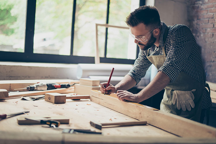 Small business independent carpenter